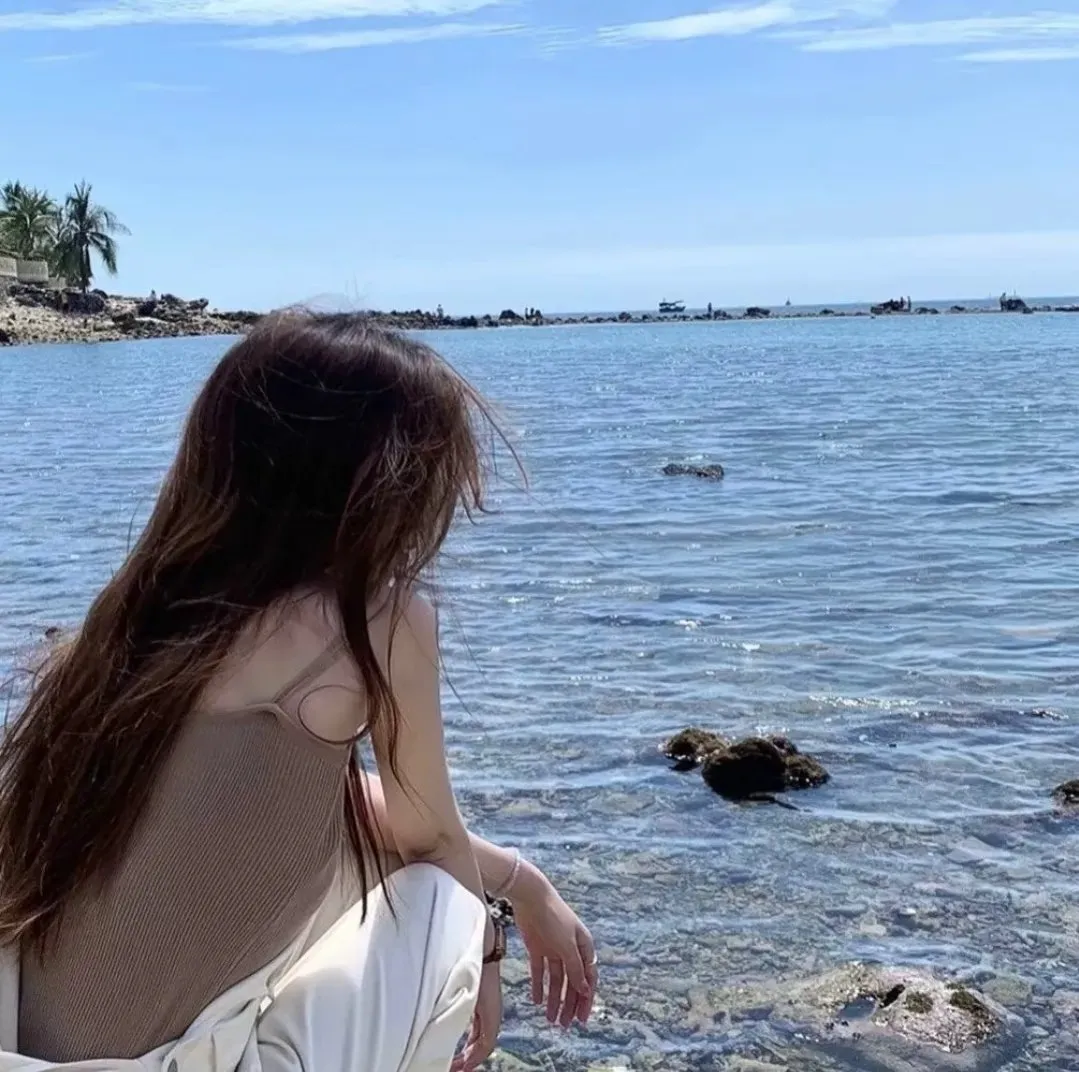 新海诚最新力作《铃芽之旅》1080P高清：关上灾难之门的奇幻冒险，画面美哭