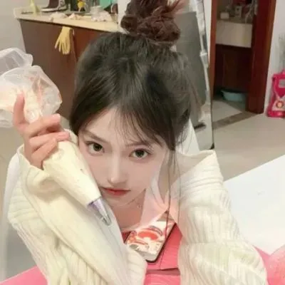 网络时代的虚拟偶像《雀斑公主》高清蓝光：社恐少女在元宇宙化身绝美歌姬，绝美视听盛宴